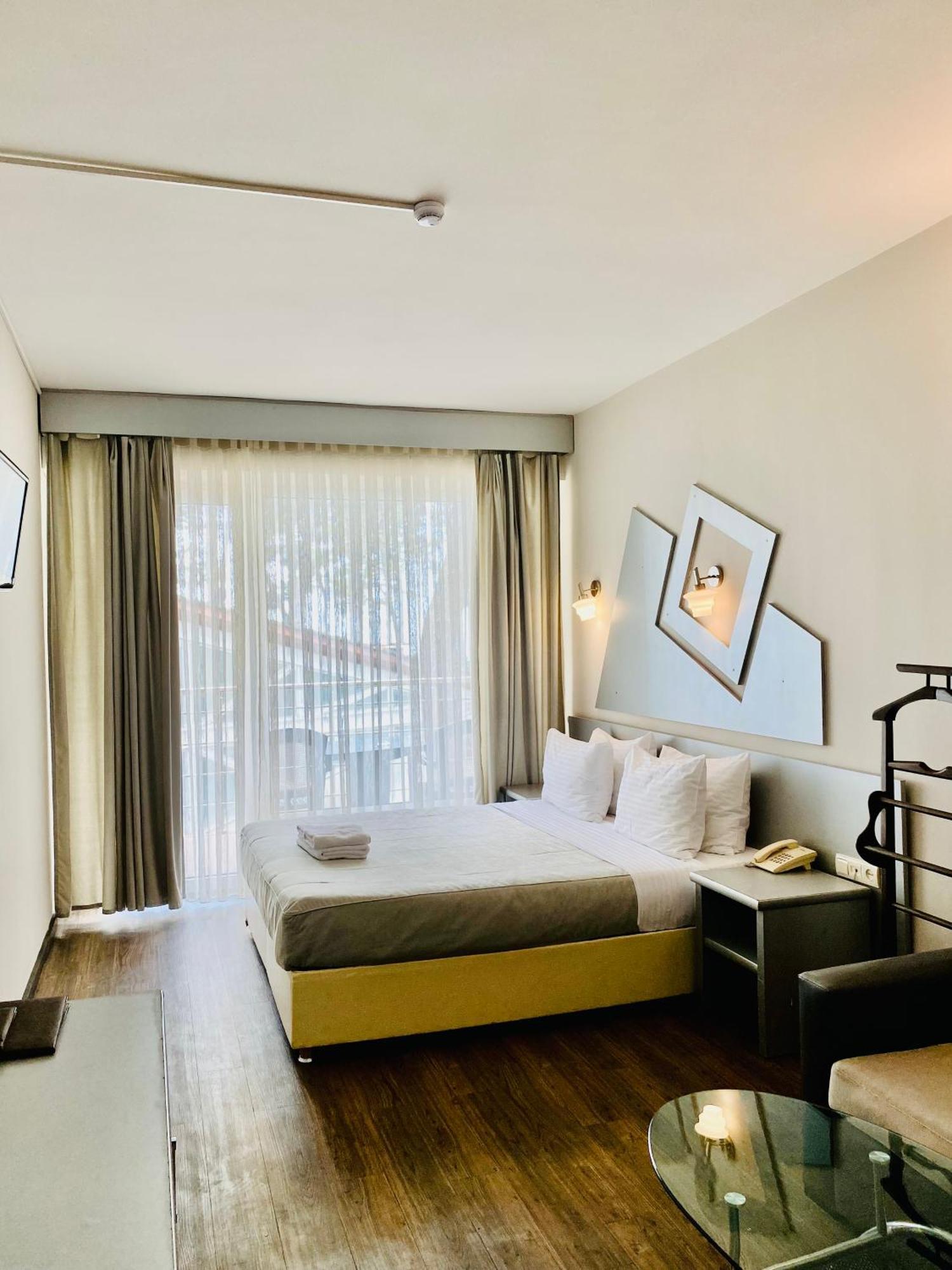 Villa Reta Hotel & Spa Grigoleti Kültér fotó